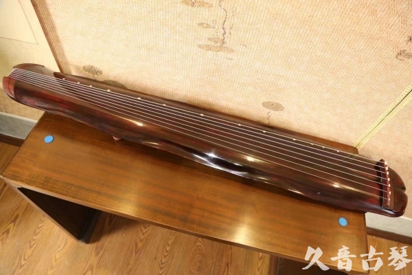 云林县●久音古琴  ●今日推荐  20230516【收藏级断纹蕉叶】