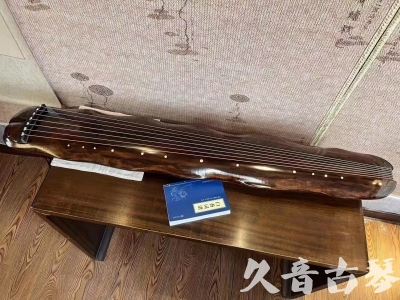 云林县●久音古琴  ●今日推荐 20230830 【冰丝断纹蕉叶】